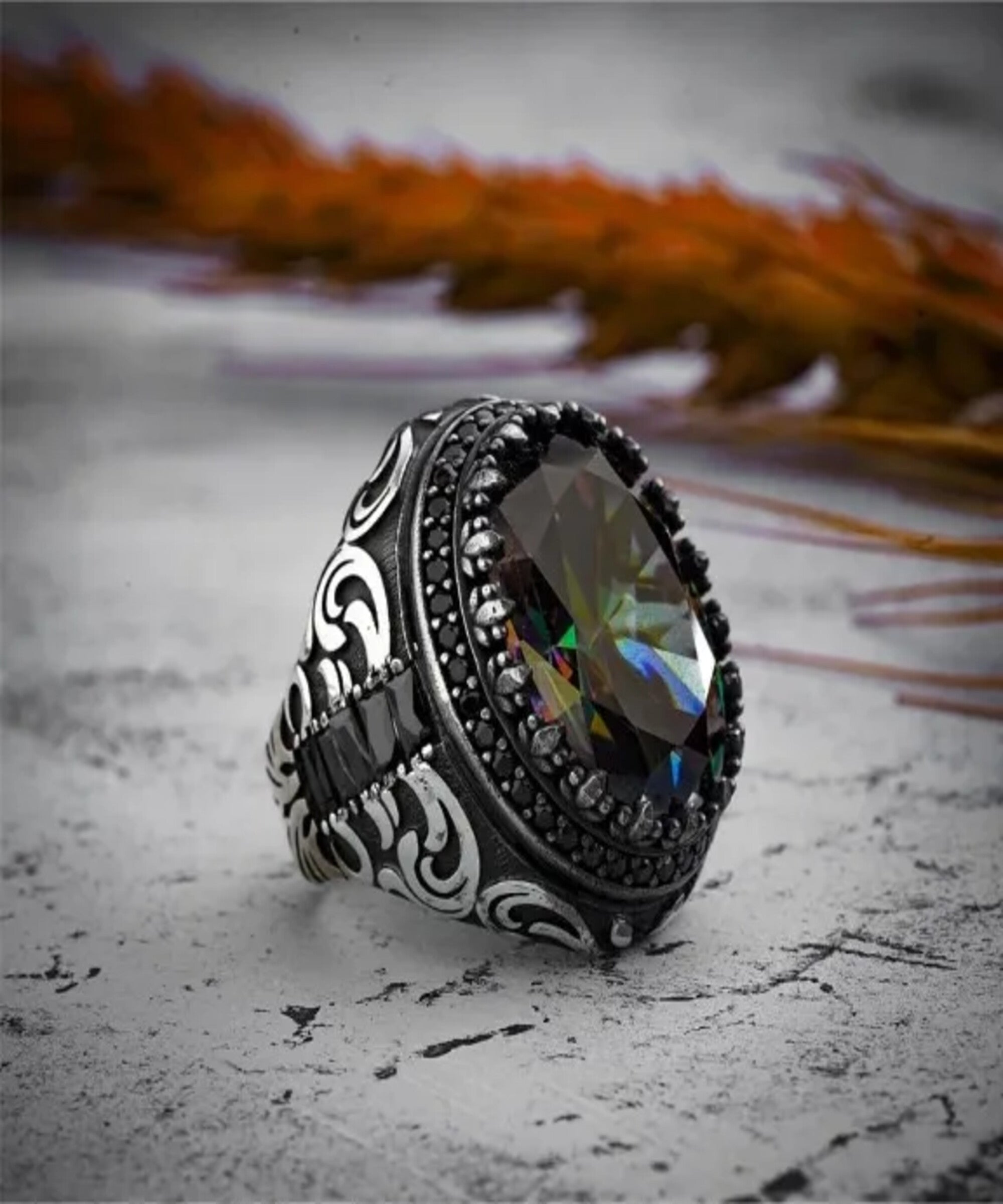 Prismatic Core Mens Ring